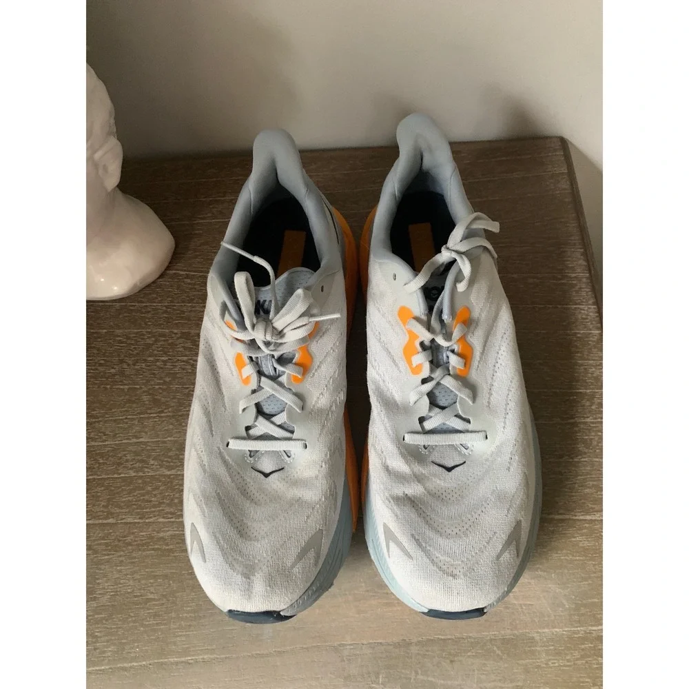 Hoka One One Arahi 6 Mens 11 Plein Air Blue Fog Orange Running Shoes 1123194